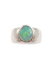 14K wg Ring Opal cabachon vivid green to blue 4.04ct