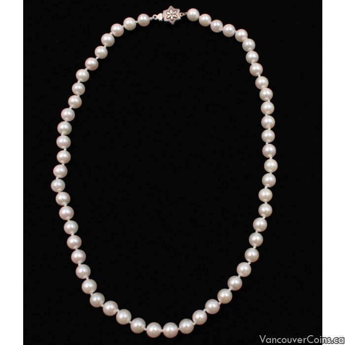 Cultured akoya pearl necklace online