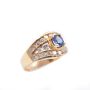 0.40ct Sapphire yg ring lively cornflower blue 0.86ct Diamonds 