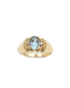 10 Karat Yellow Gold Ladies 1.00 Carat Blue Topaz Ring