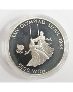1988 Olympics Seoul Korea 5,000 Won silver coin SWINGING  