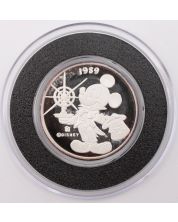 1989 Walt Disney's Mickeys Holiday Treasures 1 oz Ounce Silver Round 