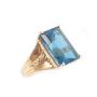 14K yg ring Large synthetic Topaz Size-7